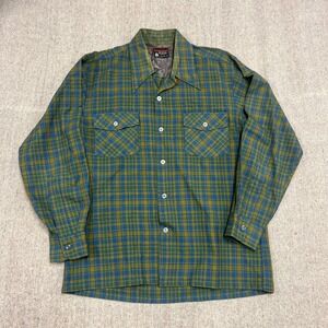 Vintage Luxurious Flannel Shirt Mens Medium Green 1960s Flannel Wool Loop Collar